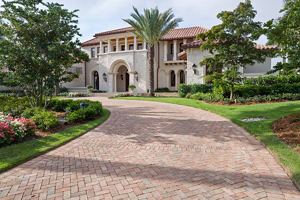 Reasons to Select Us for Your Driveway Paving Requirements in Deerfield, IL